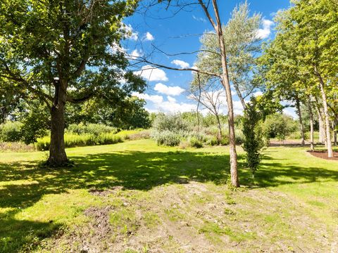 Tiny photo for 1 Morrison Road, Northbrook, IL 60062 (MLS # 12337252)