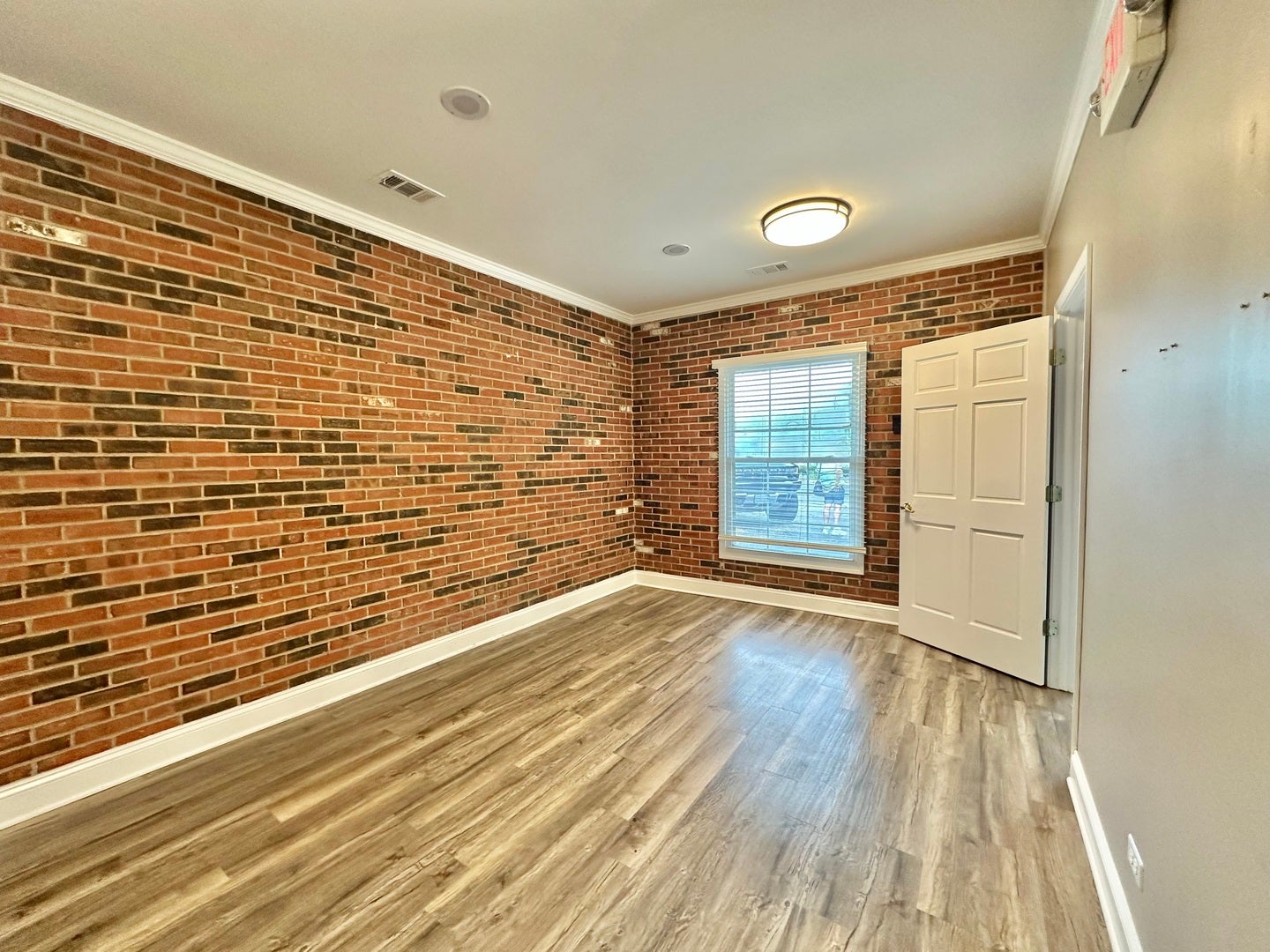 15717 Wolf Road