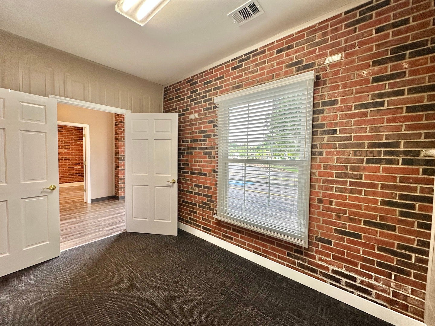 15717 Wolf Road
