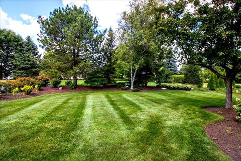 Tiny photo for 190 Planters Row, Geneva, IL 60134 (MLS # 12461502)