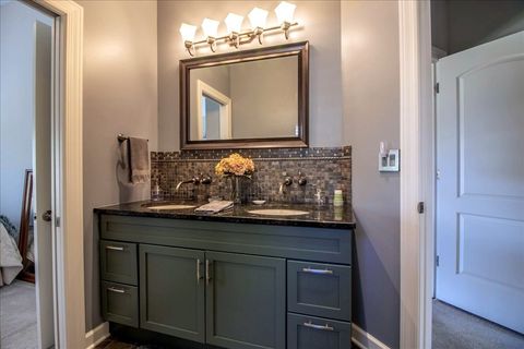 Tiny photo for 190 Planters Row, Geneva, IL 60134 (MLS # 12461502)
