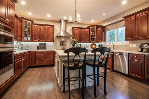 Tiny photo for 190 Planters Row, Geneva, IL 60134 (MLS # 12461502)