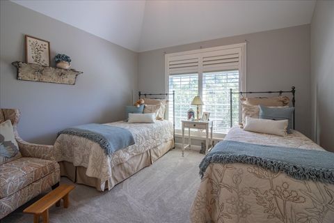 Tiny photo for 190 Planters Row, Geneva, IL 60134 (MLS # 12461502)