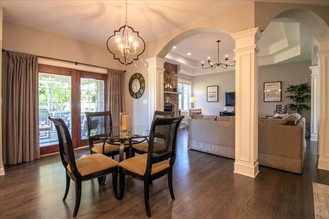 Tiny photo for 190 Planters Row, Geneva, IL 60134 (MLS # 12461502)