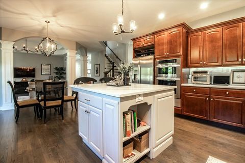 Tiny photo for 190 Planters Row, Geneva, IL 60134 (MLS # 12461502)