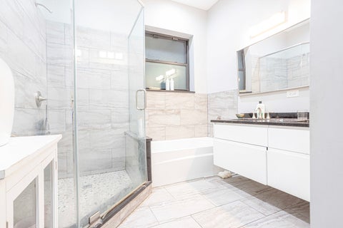 Tiny photo for 4453 S Lake Park Avenue #6, Chicago, IL 60653 (MLS # 12773974)