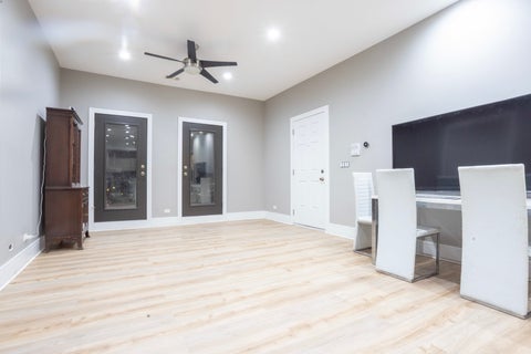 Tiny photo for 4453 S Lake Park Avenue #6, Chicago, IL 60653 (MLS # 12773974)