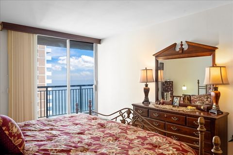 Tiny photo for 6007 N SHERIDAN Road #37B, Chicago, IL 60660 (MLS # 12485366)