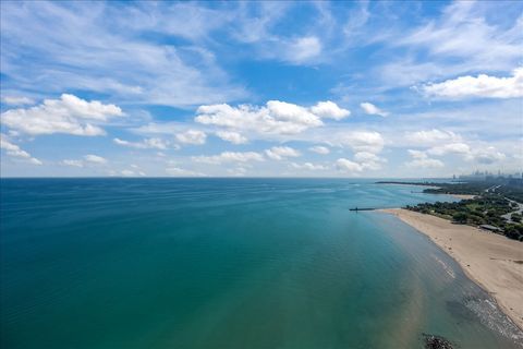 Tiny photo for 6007 N SHERIDAN Road #37B, Chicago, IL 60660 (MLS # 12485366)