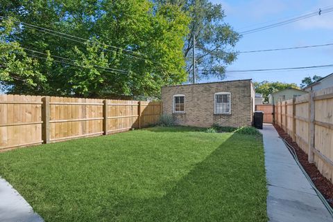 Tiny photo for 7337 S University Avenue, Chicago, IL 60619 (MLS # 12494980)
