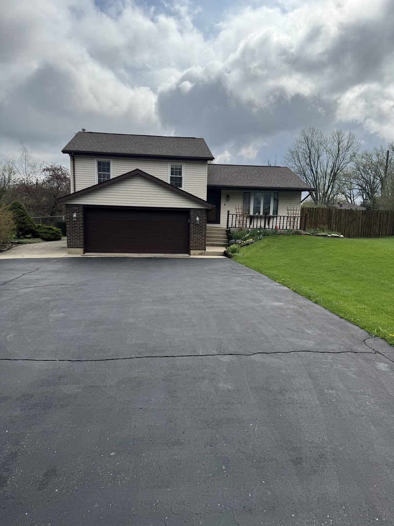 25225 N Virginia Avenue N