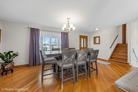 Tiny photo for 25225 N Virginia Avenue N, Lake Zurich, IL 60047 (MLS # 12611627)