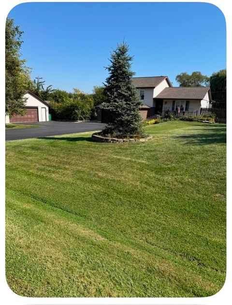 Photo of 25225 N Virginia Avenue N, Lake Zurich, IL 60047 (MLS # 12611627)