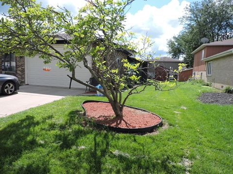 Tiny photo for 6931 Coachwood Trail, Tinley Park, IL 60477 (MLS # 12428949)