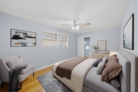 Tiny photo for 12718 S Justine Street, Calumet Park, IL 60827 (MLS # 12714987)