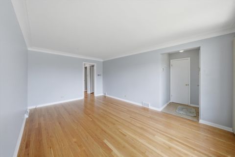 Tiny photo for 12718 S Justine Street, Calumet Park, IL 60827 (MLS # 12714987)
