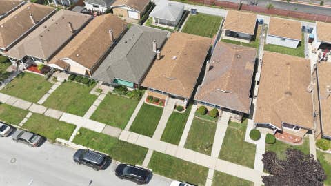 Tiny photo for 12718 S Justine Street, Calumet Park, IL 60827 (MLS # 12714987)