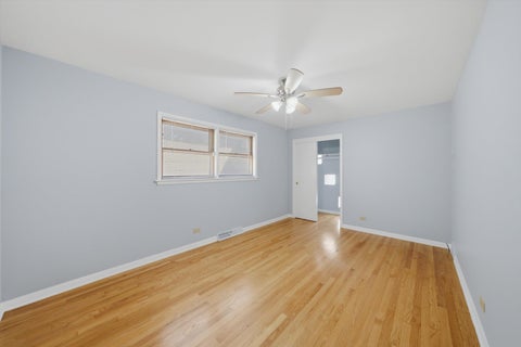 Tiny photo for 12718 S Justine Street, Calumet Park, IL 60827 (MLS # 12714987)