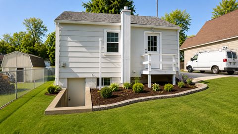 Tiny photo for 5301 West Lane, Mccullom Lake, IL 60050 (MLS # 12643465)