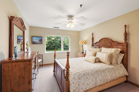 Tiny photo for 10300 Village Circle Drive #4407, Palos Park, IL 60464 (MLS # 12342883)