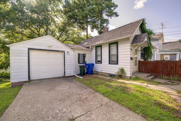 1810 BELLE AVE, DAVENPORT, IA 52803 - Image 7aa51a30bda3ca66cd43b6bce3b1d8d1/4089349205