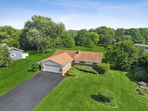 Tiny photo for 1503 Laurel Court, Sleepy Hollow, IL 60118 (MLS # 12694674)