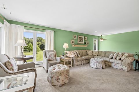Tiny photo for 1503 Laurel Court, Sleepy Hollow, IL 60118 (MLS # 12694674)