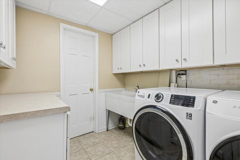 Tiny photo for 1503 Laurel Court, Sleepy Hollow, IL 60118 (MLS # 12694674)