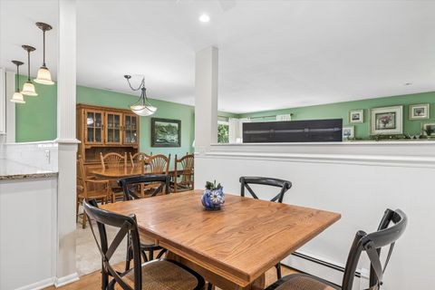 Tiny photo for 1503 Laurel Court, Sleepy Hollow, IL 60118 (MLS # 12694674)