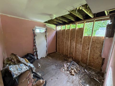 Tiny photo for 14104 S Claire Boulevard, Robbins, IL 60472 (MLS # 12740864)