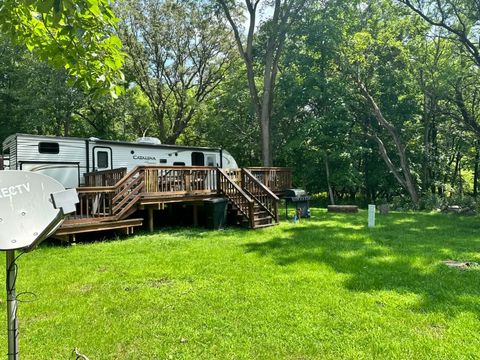 2795 E 28th Lot 327 Road Seneca IL 61360