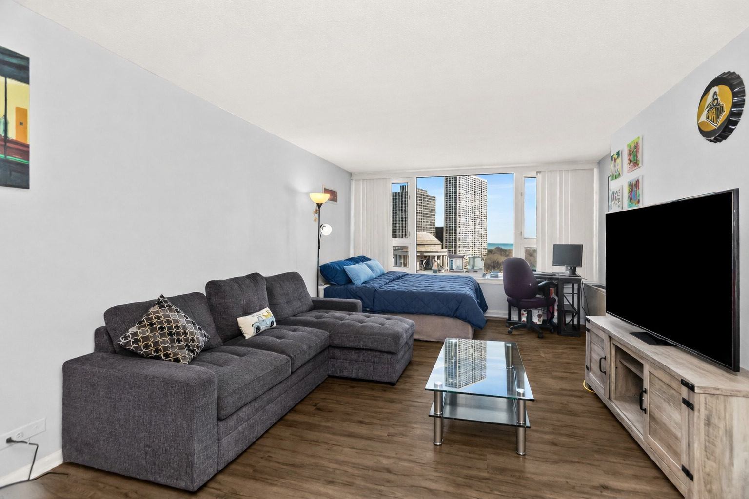 2728 N Hampden Court 1103