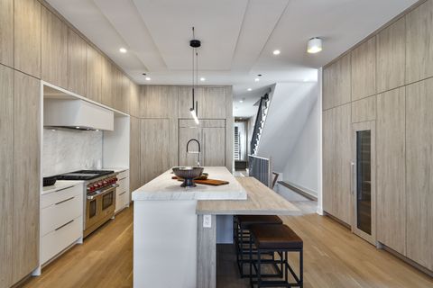 Tiny photo for 1418 W Warner Avenue, Chicago, IL 60613 (MLS # 12624942)