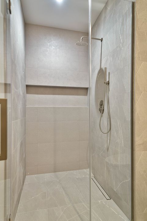 Tiny photo for 1418 W Warner Avenue, Chicago, IL 60613 (MLS # 12624942)