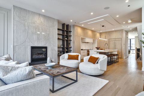 Tiny photo for 1418 W Warner Avenue, Chicago, IL 60613 (MLS # 12624942)