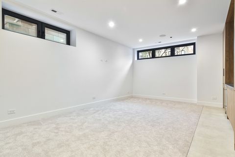 Tiny photo for 1418 W Warner Avenue, Chicago, IL 60613 (MLS # 12624942)