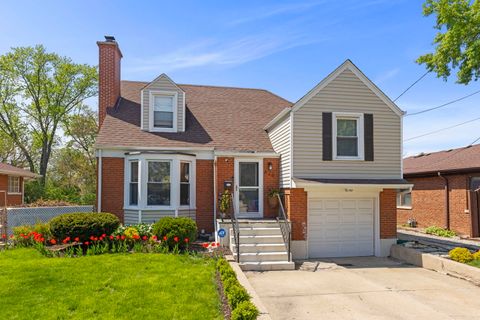 Photo of 626 S Main Street, Lombard, IL 60148 (MLS # 12621580)