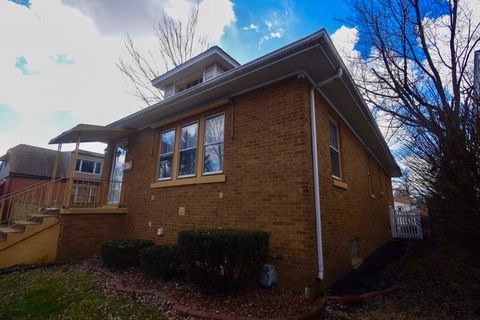 A home in LANSING