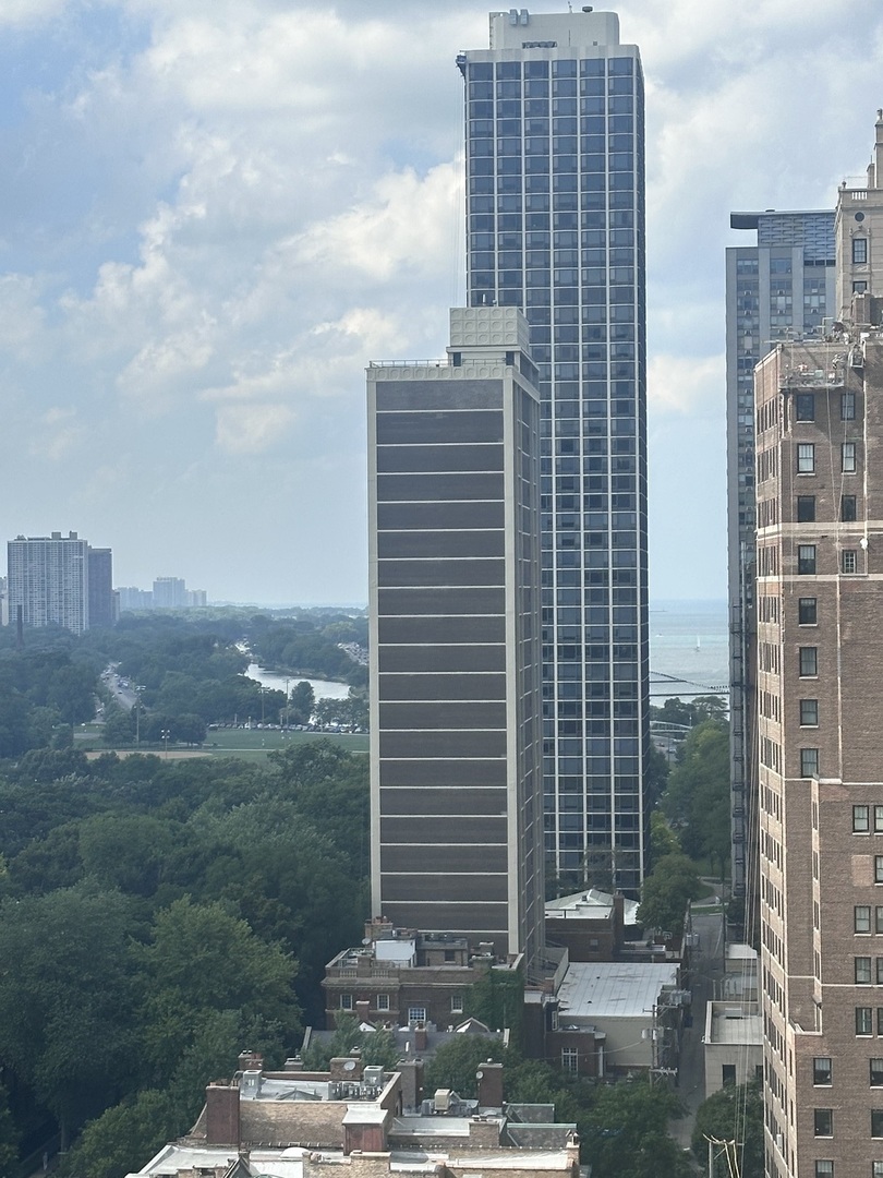 1360 N Lake Shore Drive 1904