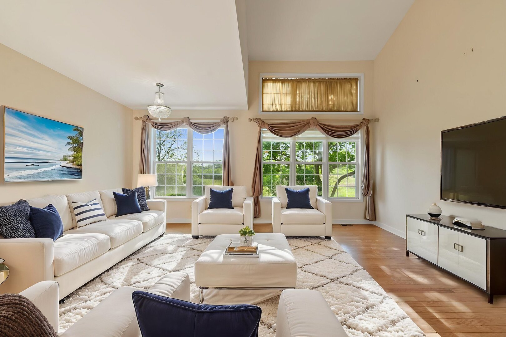 7324 Chestnut Hills Drive