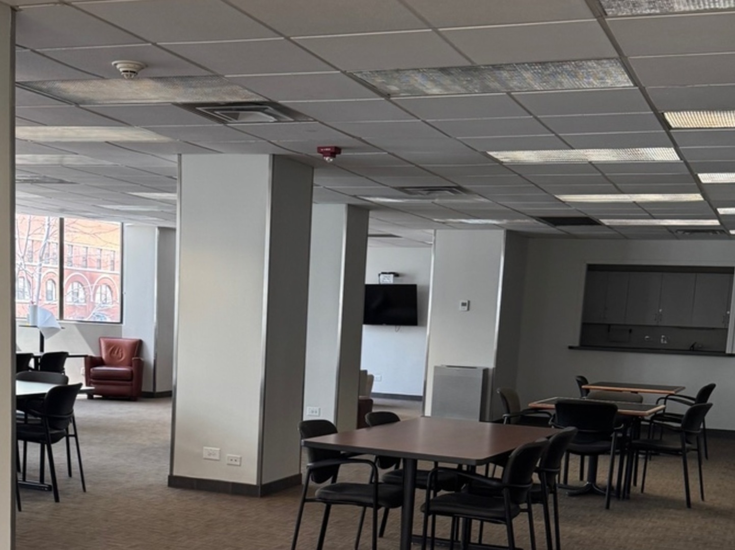 405 N Wabash Avenue 703