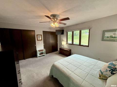 Tiny photo for 3715 35TH Street #3, Moline, IL 61265 (MLS # QC4268371)