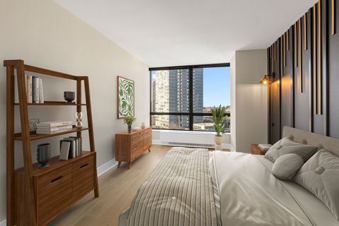 Tiny photo for 5415 N SHERIDAN Road #915, Chicago, IL 60640 (MLS # 12601025)