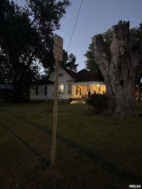 Tiny photo for 110 W MONROE Street, Anna, IL 62906 (MLS # EB460199)
