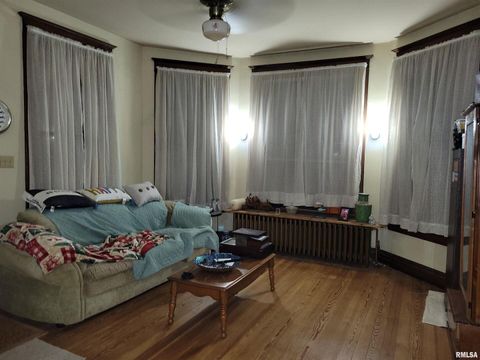 Tiny photo for 110 W MONROE Street, Anna, IL 62906 (MLS # EB460199)