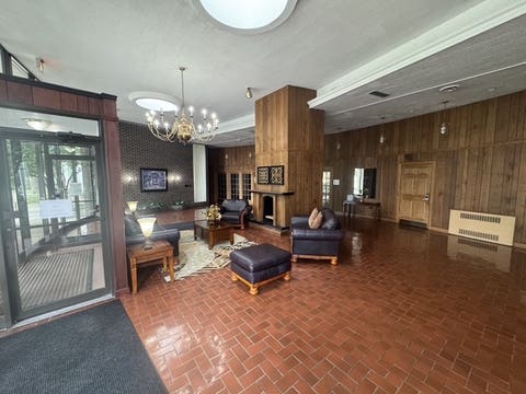 Tiny photo for 20 N Tower Road #5B, Oak Brook, IL 60523 (MLS # 12708939)