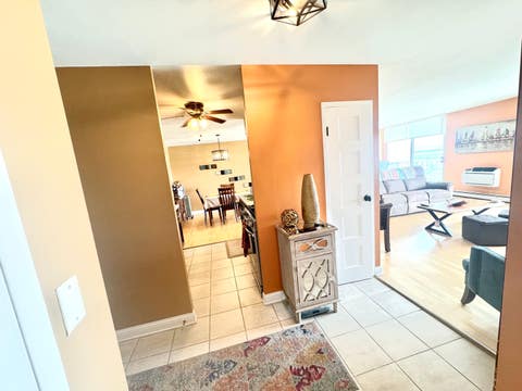 Tiny photo for 20 N Tower Road #5B, Oak Brook, IL 60523 (MLS # 12708939)