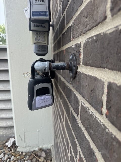 Tiny photo for 20 N Tower Road #5B, Oak Brook, IL 60523 (MLS # 12708939)