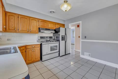 Tiny photo for 8133 Hamlin Avenue, Skokie, IL 60076 (MLS # 12722342)