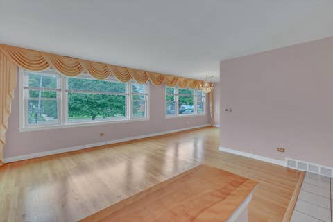 Tiny photo for 8133 Hamlin Avenue, Skokie, IL 60076 (MLS # 12722342)